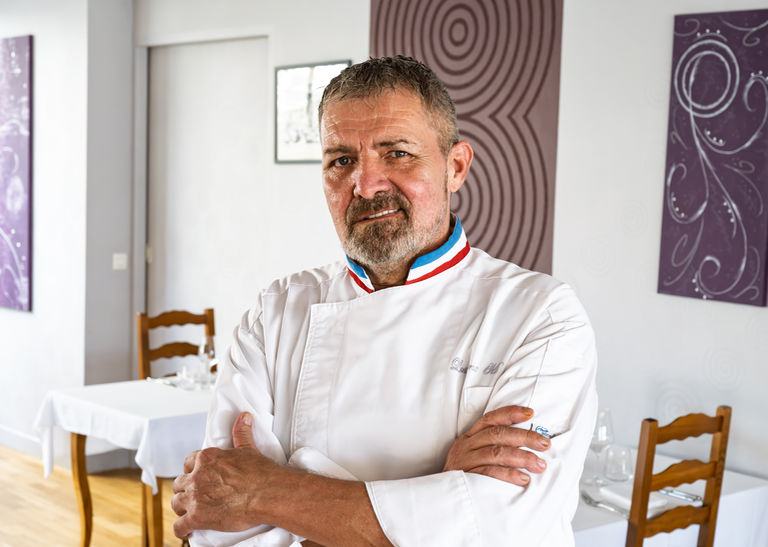 Laurent Moos, chef au restaurant Hôtel Le Commerce à Guichen, près de Rennes
